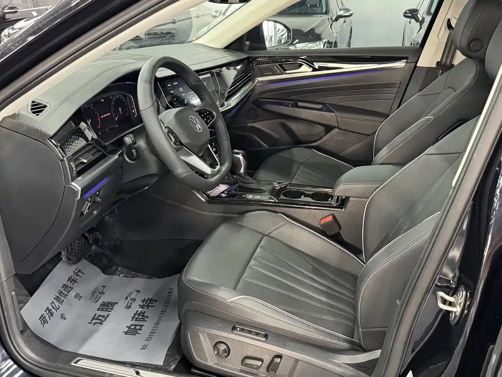 Volkswagen Passat 2024