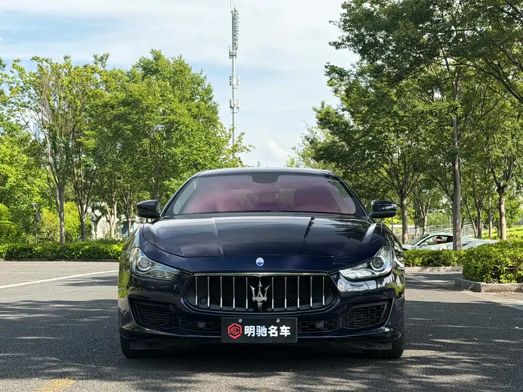 Maserati Ghibli 2021 — фото 2