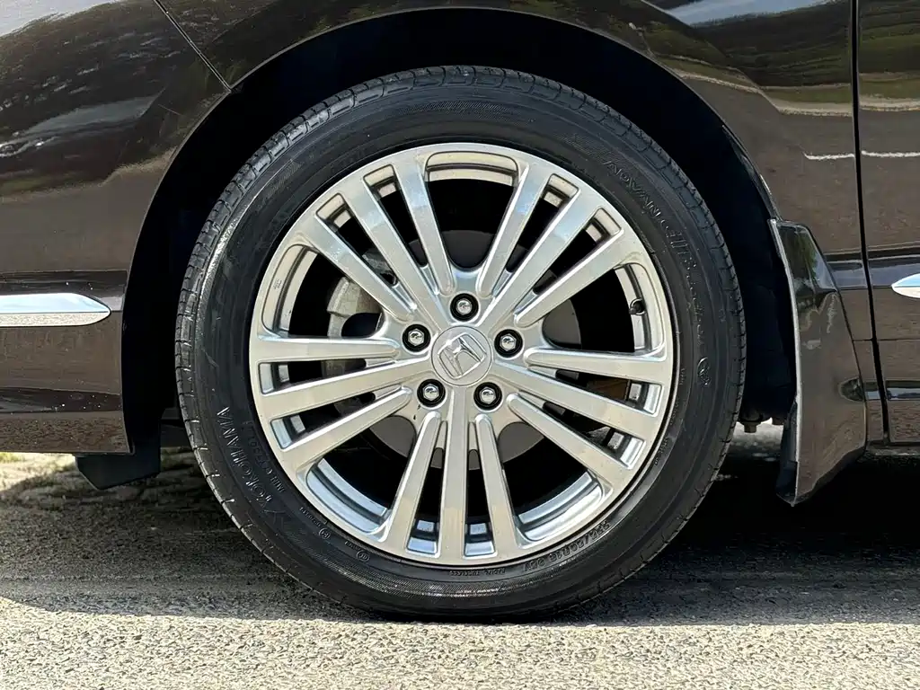 Honda Elysion 2018 — фото 11