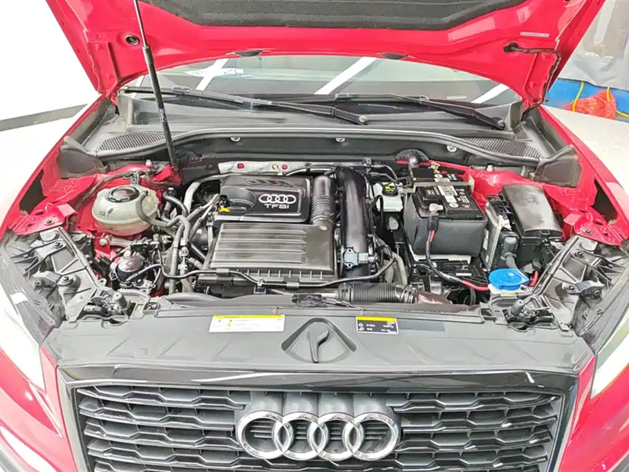 Audi Q2L 2021 — фото 10