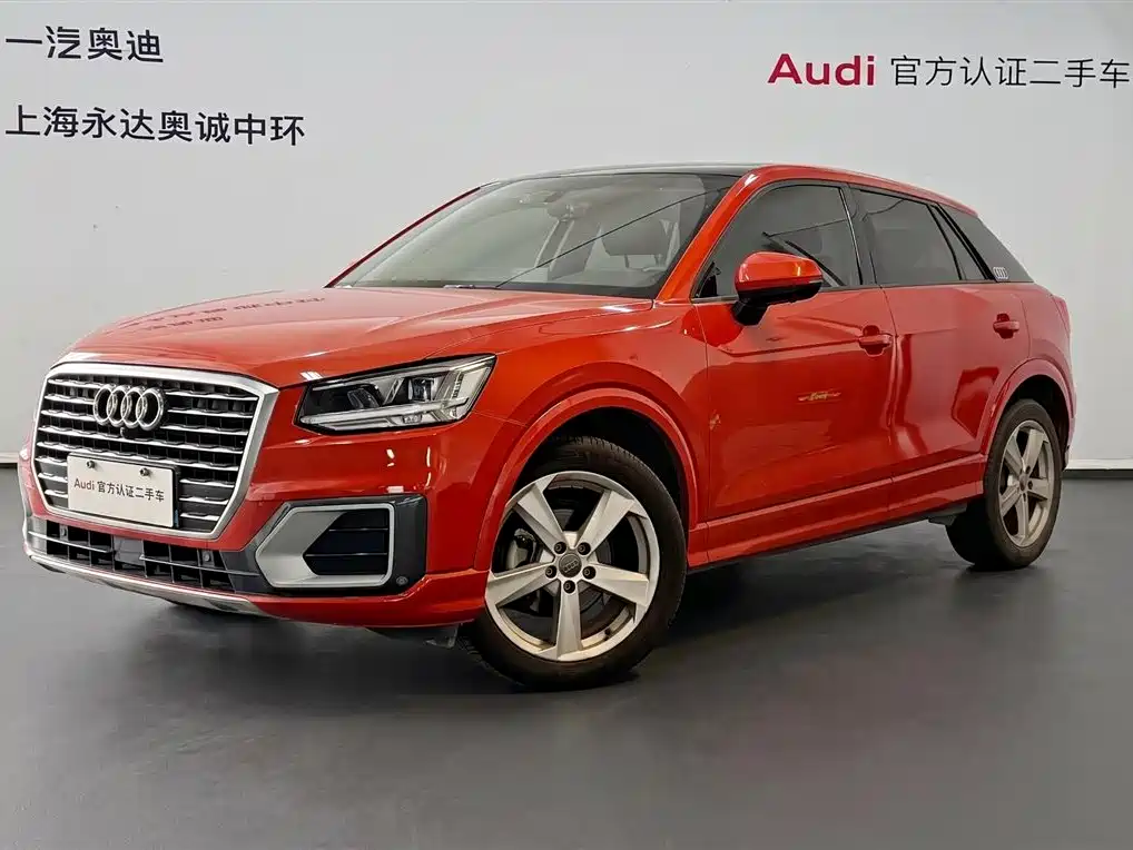 Audi Q2L 2021 — фото 1