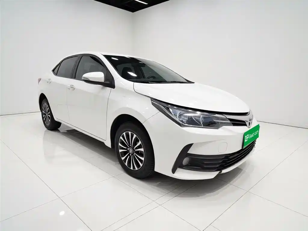 Toyota Corolla 2019 — фото 14