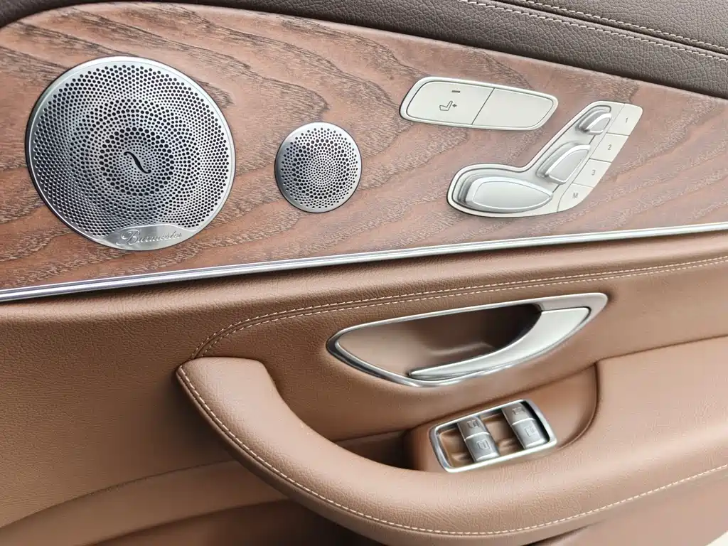 Mercedes-Benz E-Class 2020 — фото 5