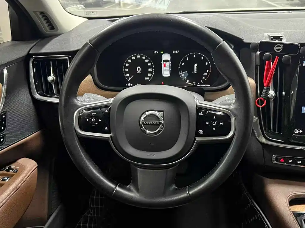 Volvo S90 2020 — фото 9