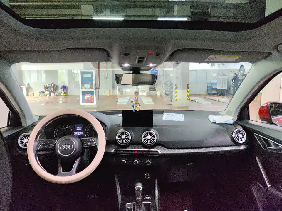Audi Q2L 2022