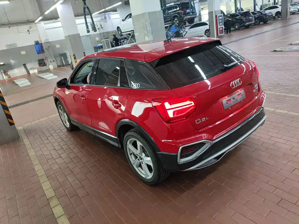Audi Q2L 2022