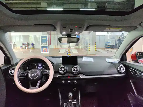Audi Q2L 2022