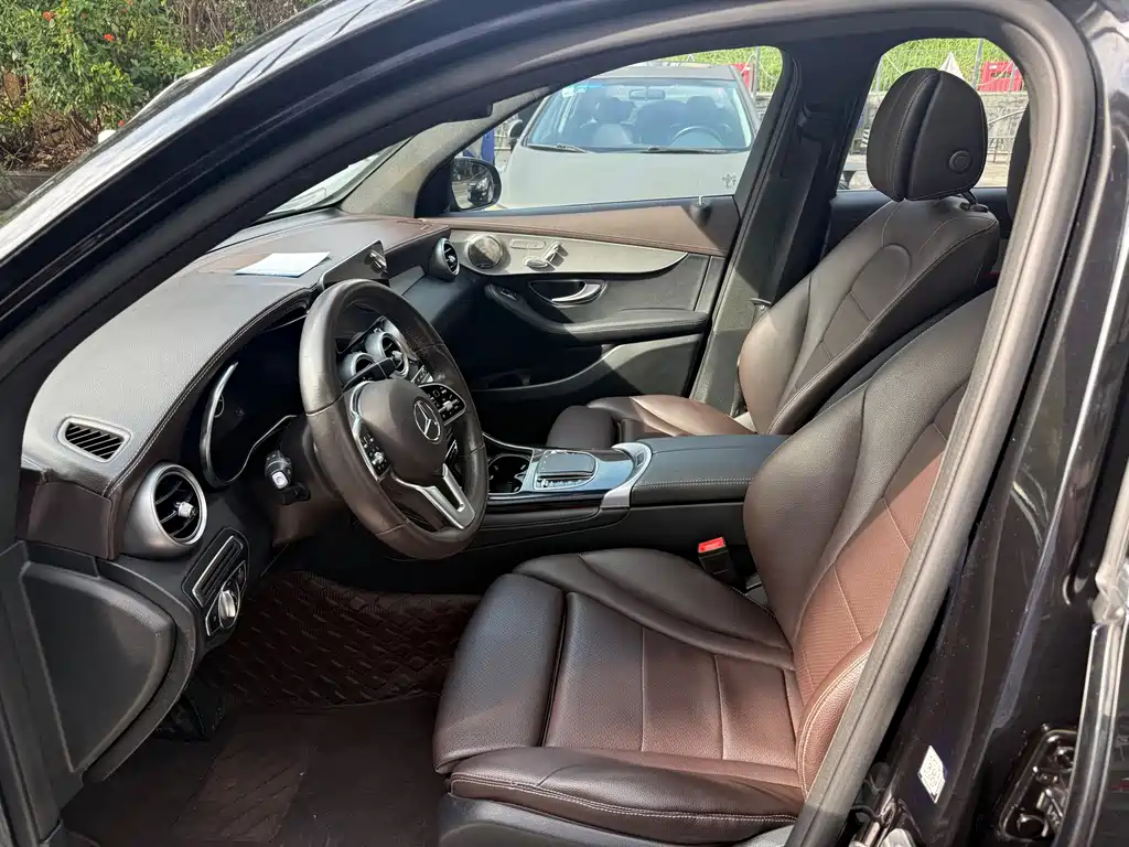 Mercedes-Benz GLC 2022