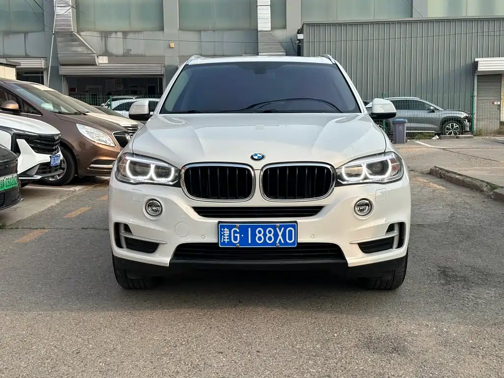BMW X5 2014 — фото 2