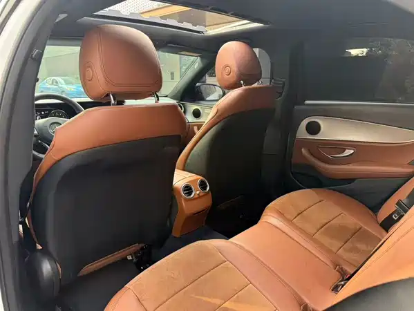 Mercedes-Benz E-Class 2017