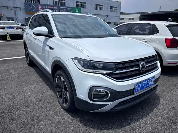 Volkswagen Tacqua 2022