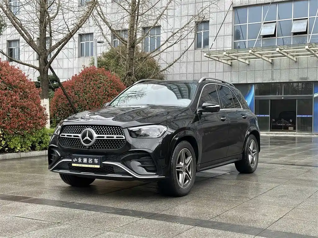 Mercedes-Benz GLE 2023 — фото 1
