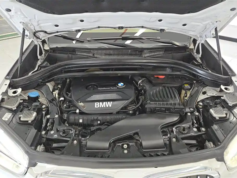 BMW X1 2019 — фото 10