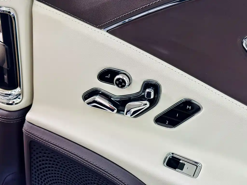 Bentley Flying Spur 2022 — фото 13