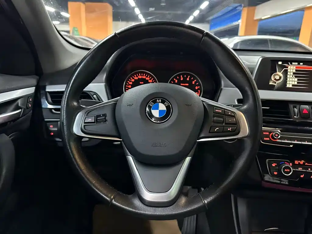 BMW X1 2016 — фото 10