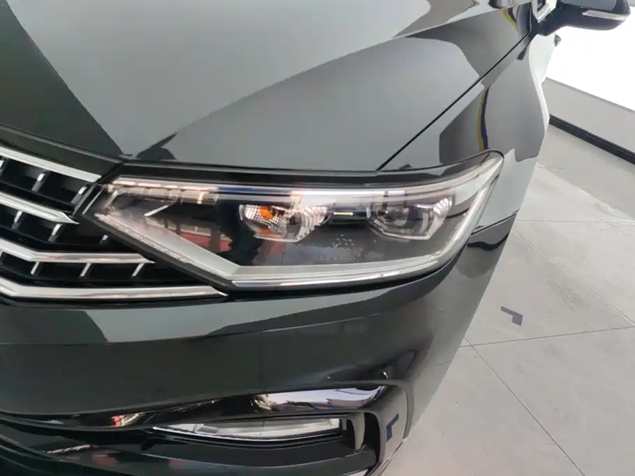 Volkswagen Magotan 2023
