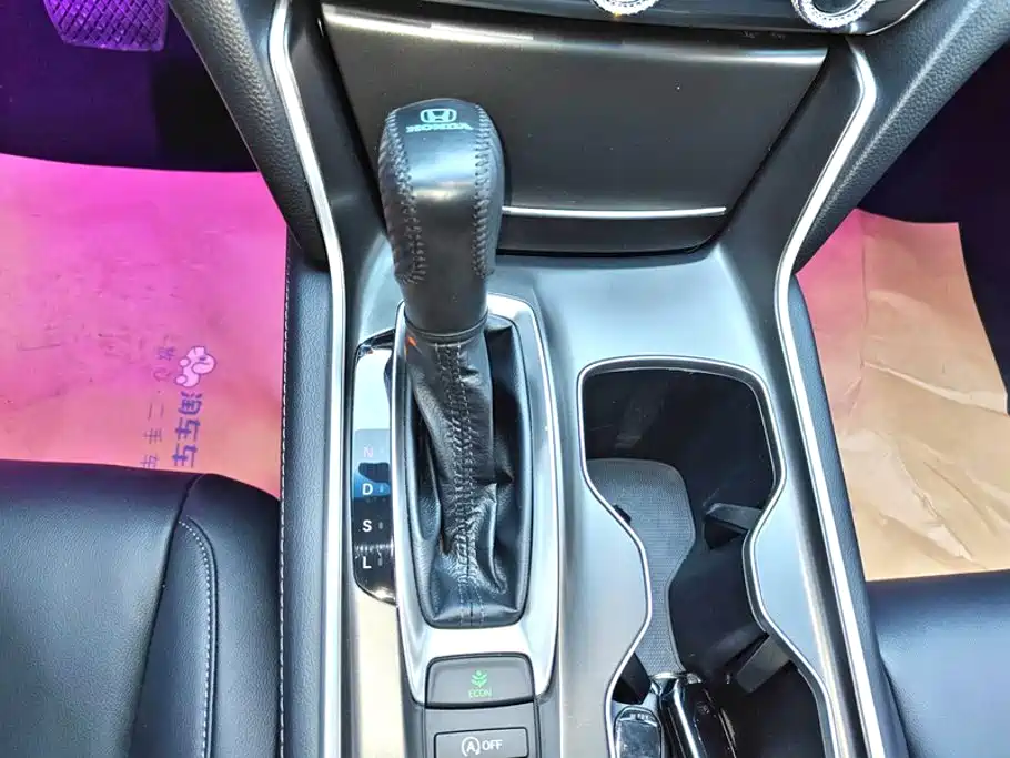 Honda Accord 2021 — фото 16