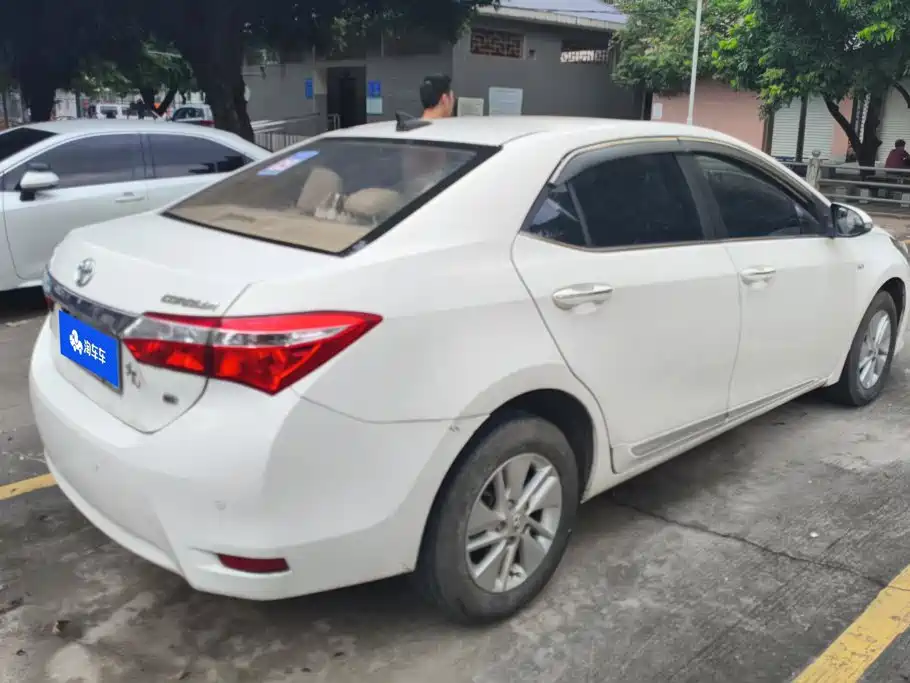Toyota Corolla 2015