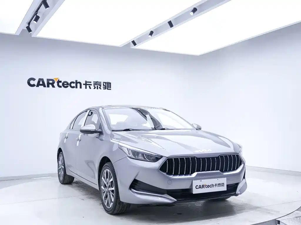 Kia K3 2021 — фото 16