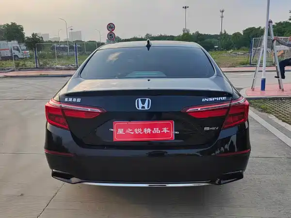 Honda Inspire 2022