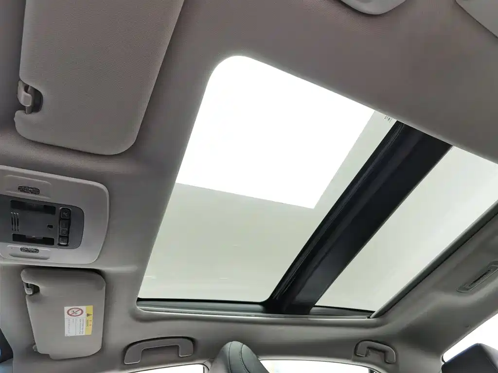 Toyota Camry 2020 — фото 14