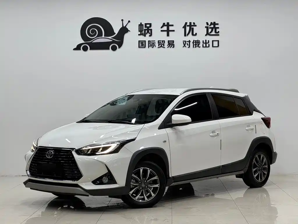 Toyota Yaris L 2022