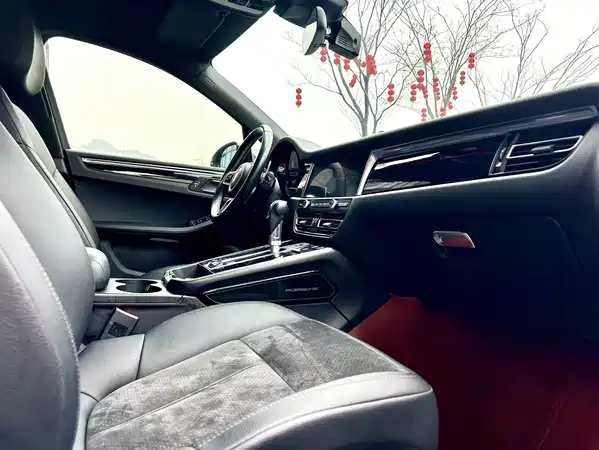 Porsche Macan 2018