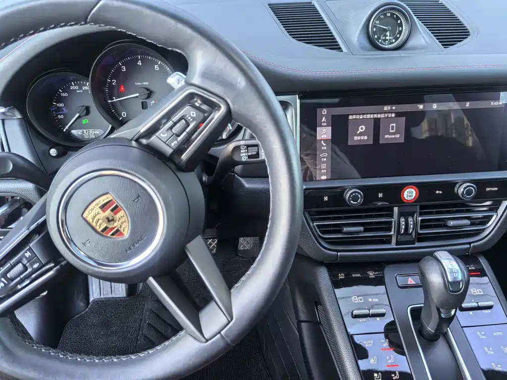 Porsche Macan 2024 — фото 11