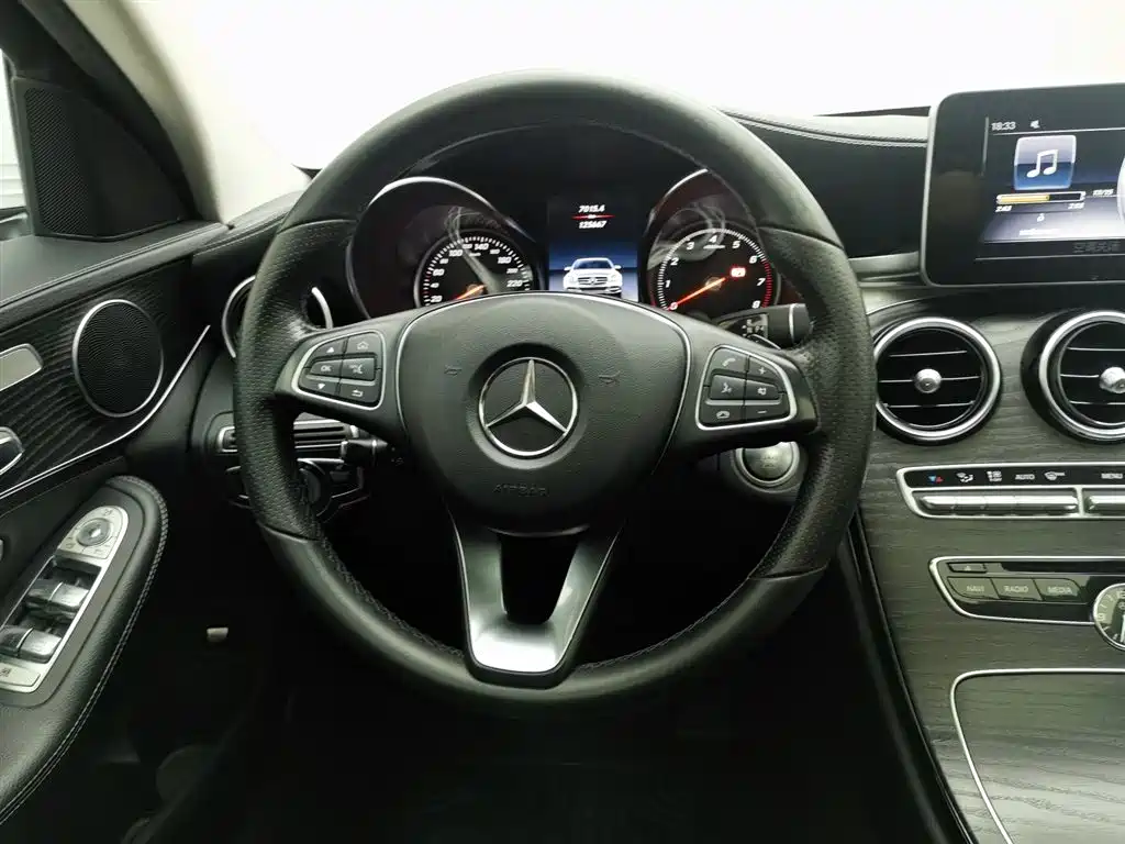 Mercedes-Benz C-Class 2018 — фото 11