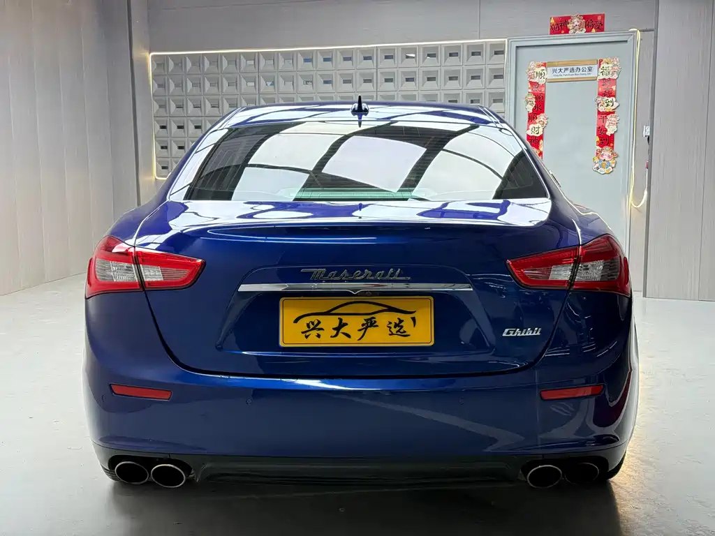 Maserati Ghibli 2017 — фото 22