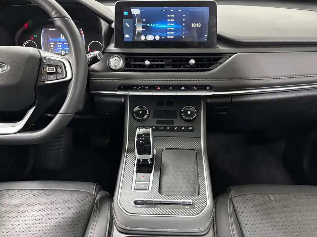 Chery Tiggo 8 2023 — фото 12