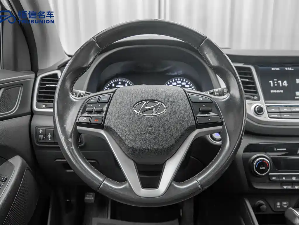 Hyundai Tucson 2017 — фото 16