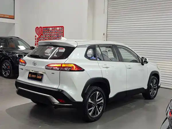 Toyota Frontlander 2022