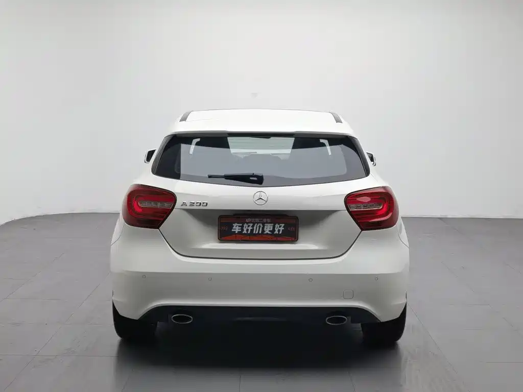 Mercedes-Benz A-Class 2015