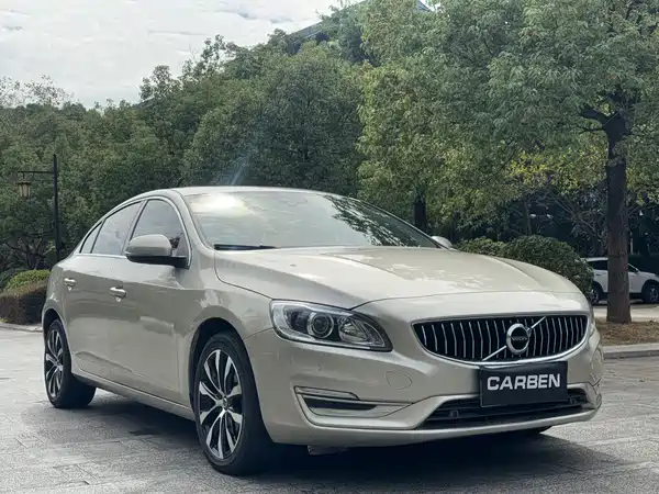 Volvo S60 2019