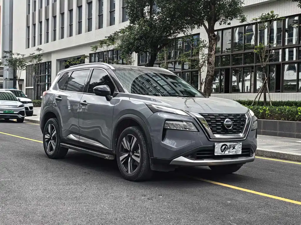 Nissan X-Trail 2022 — фото 2