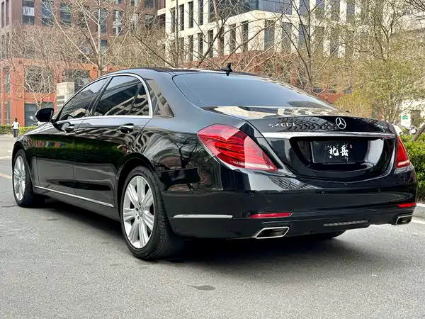 Mercedes-Benz S-Class 2015