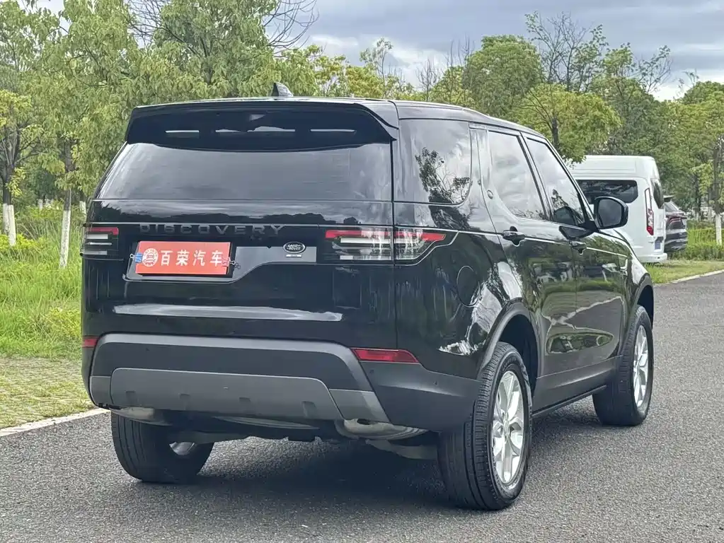 Land Rover Discovery 2020 — фото 18