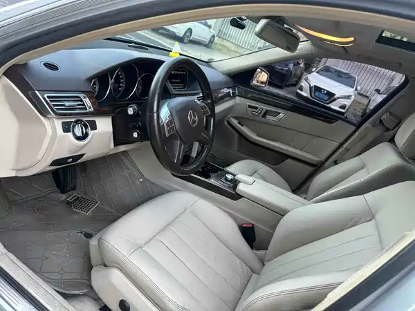 Mercedes-Benz E-Class 2014