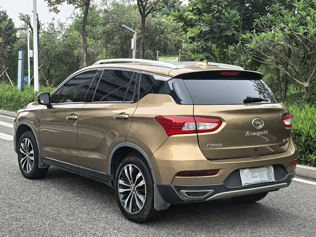 GAC Motor Trumpchi GS4 2017 — фото 6