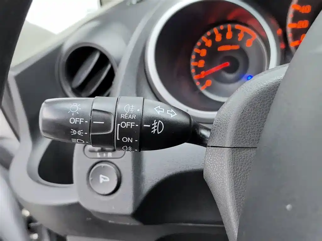 Honda Fit 2013 — фото 21