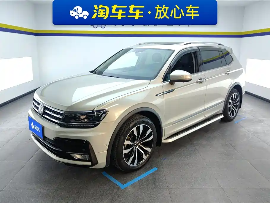 Volkswagen Tiguan L 2021 — фото 1
