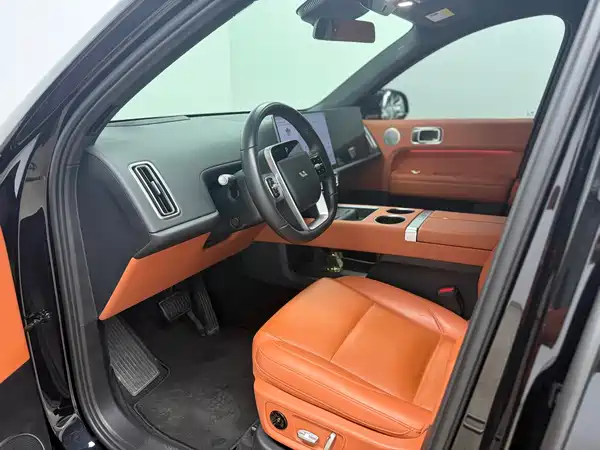 Li Auto L6 2024