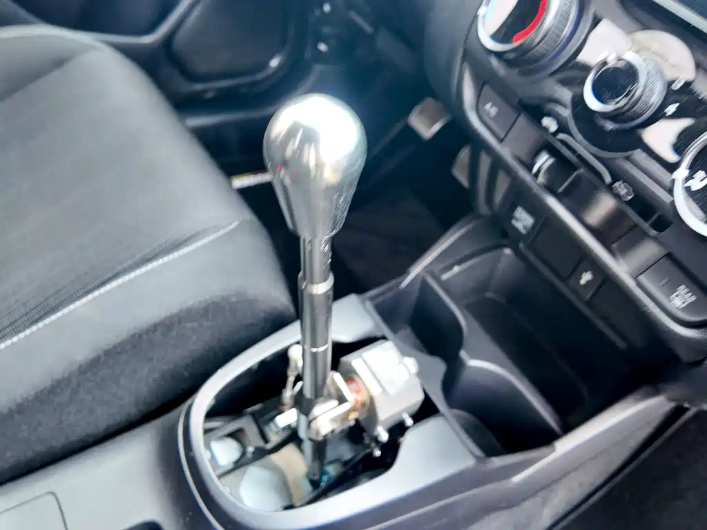 Honda Fit 2018 — фото 29