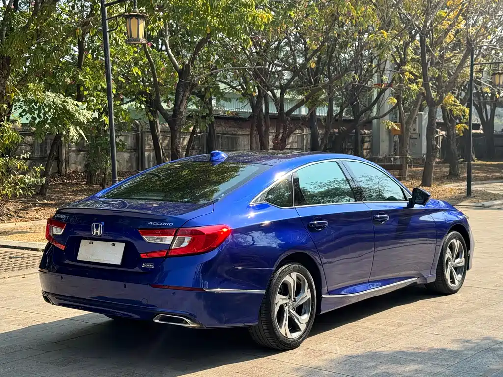 Honda Accord 2021 — фото 14