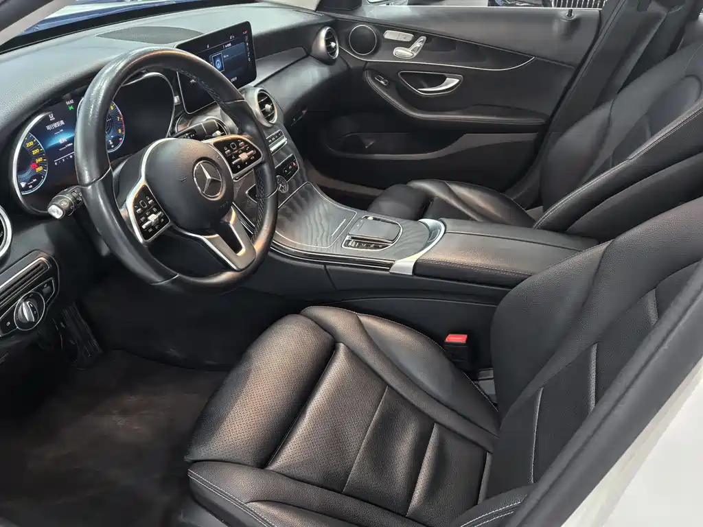Mercedes-Benz C-Class 2019 — фото 8