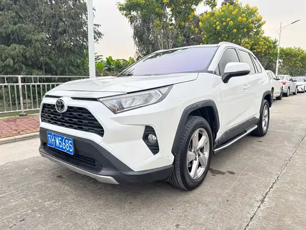 Toyota RAV4 2022