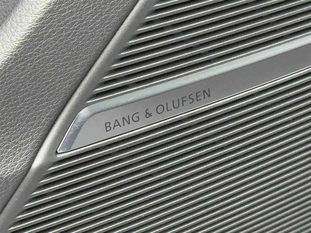 Audi Q7 2023 — фото 17