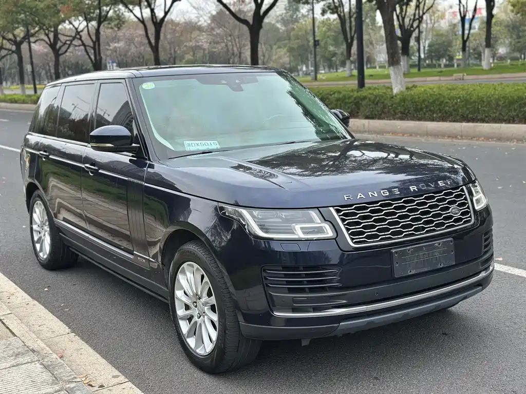 Land Rover Range Rover 2018 — фото 2