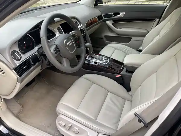 Audi A6L 2010
